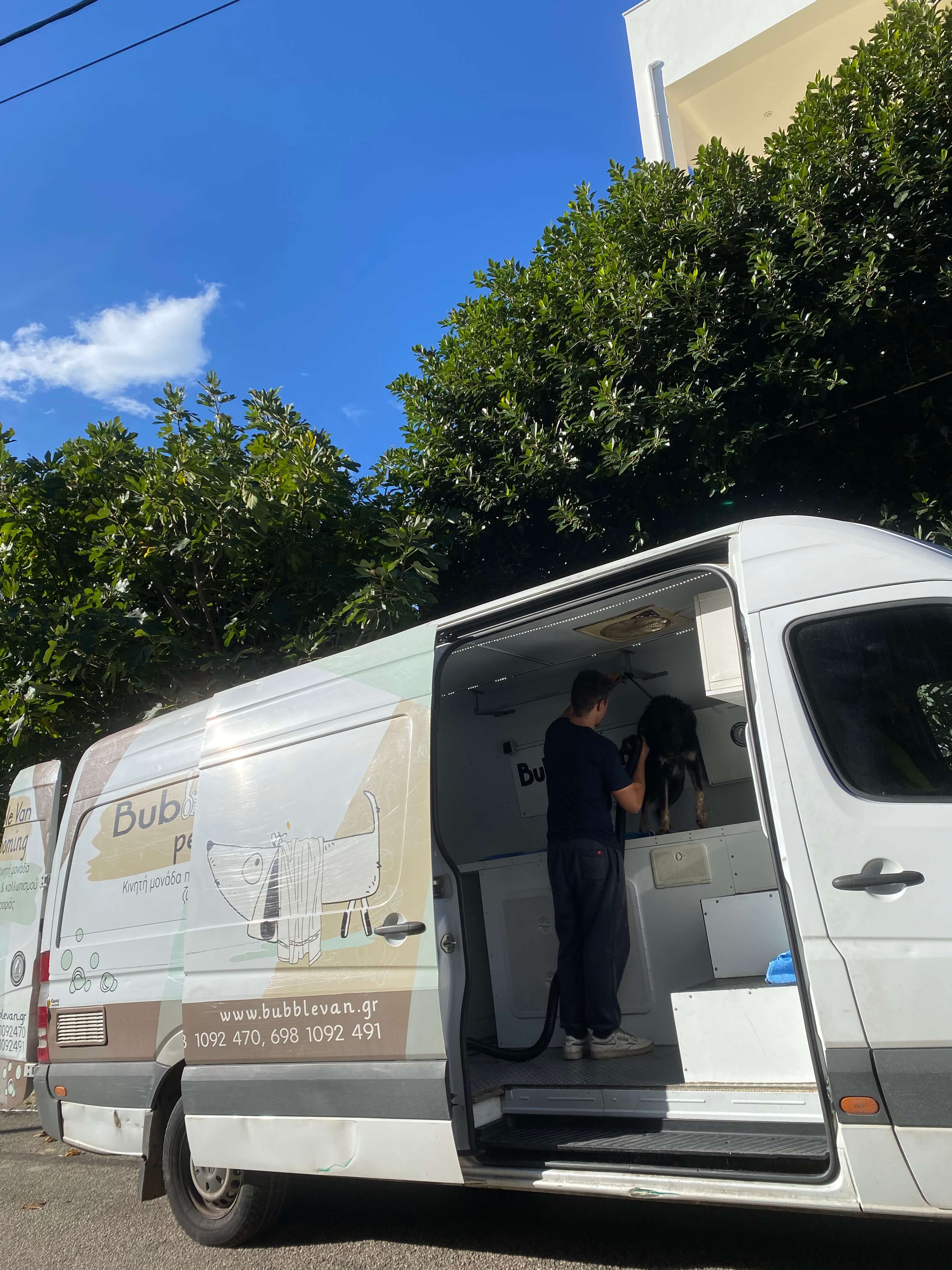 Van 5